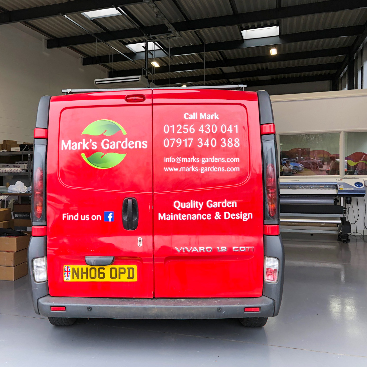 Basingstoke van sign writing | Basingstoke cut vinyl applied to Van