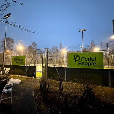 Padel court signs